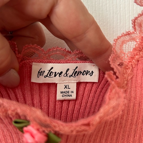 NWOT Peachy Pink Ribbed Crop Tank - Picture 6 of 9